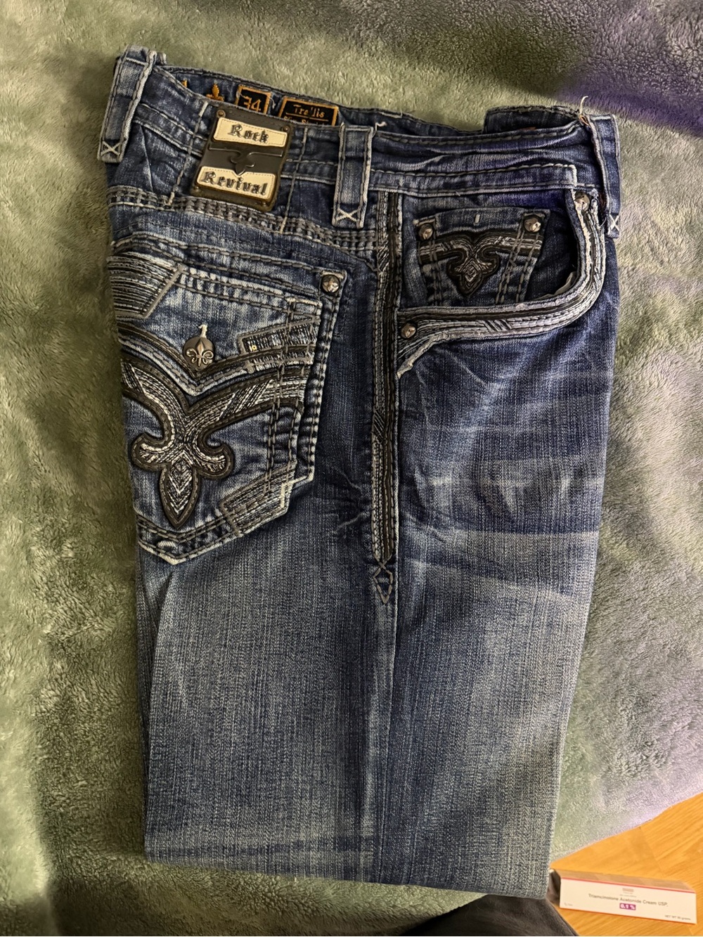 Rock Revival Mens Faded Blue Embroidered Pocket Bootcut Jeans